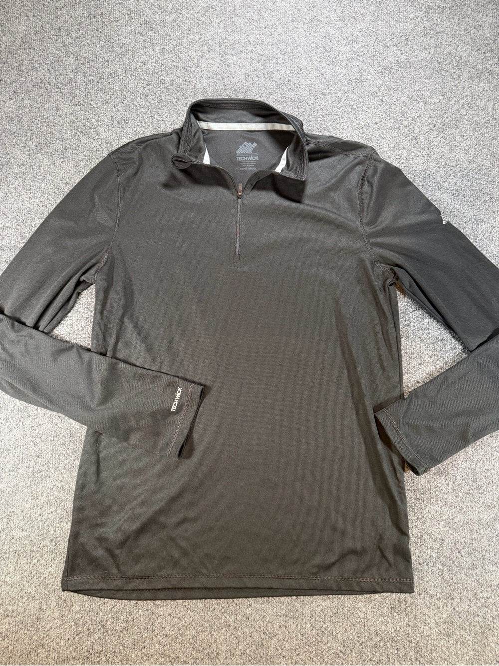 EMS Techwick Men's Black Quarter-Zip Base Layer Performance Top Small